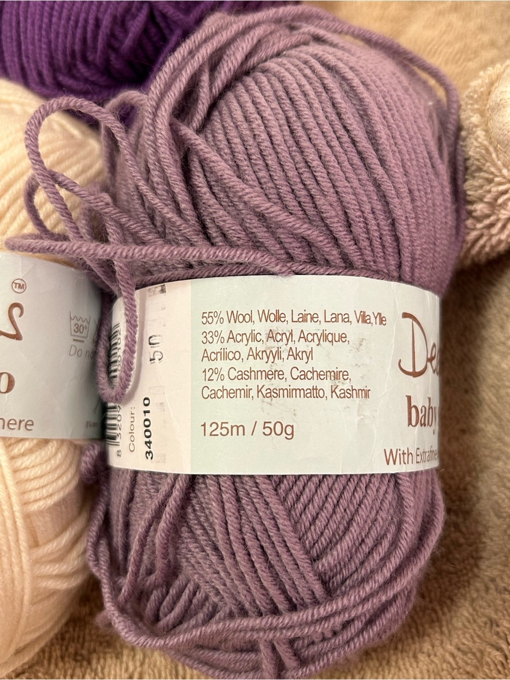 Debbie Bliss Baby Cashmerino yarn - Picture 2 of 3